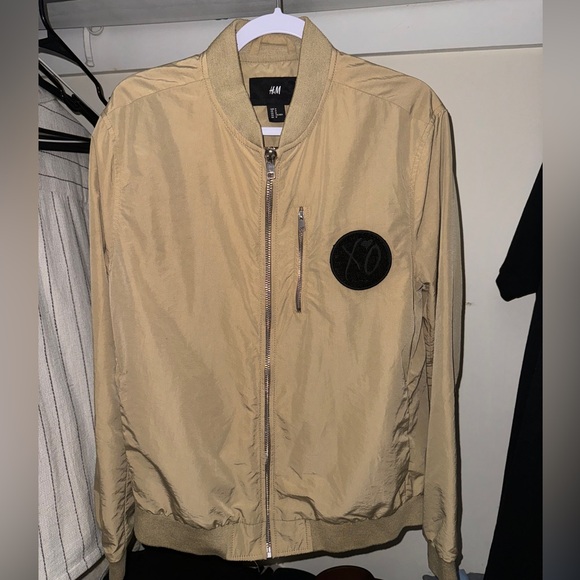 The Weeknd XO x H&M collab - Picture 2 of 4